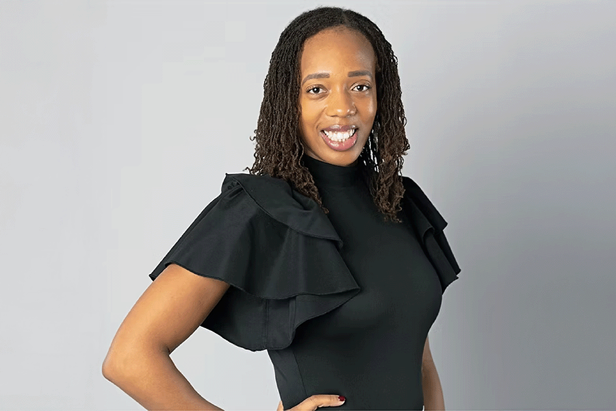 Headshot of Jamila Holcomb